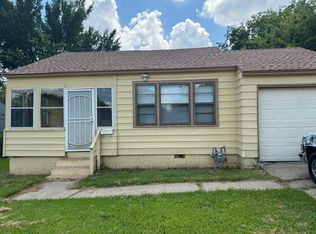 210 E 27th Ct N, Tulsa, OK 74106