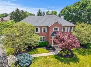 8581 Chaucer Pl, Cincinnati, OH 45249