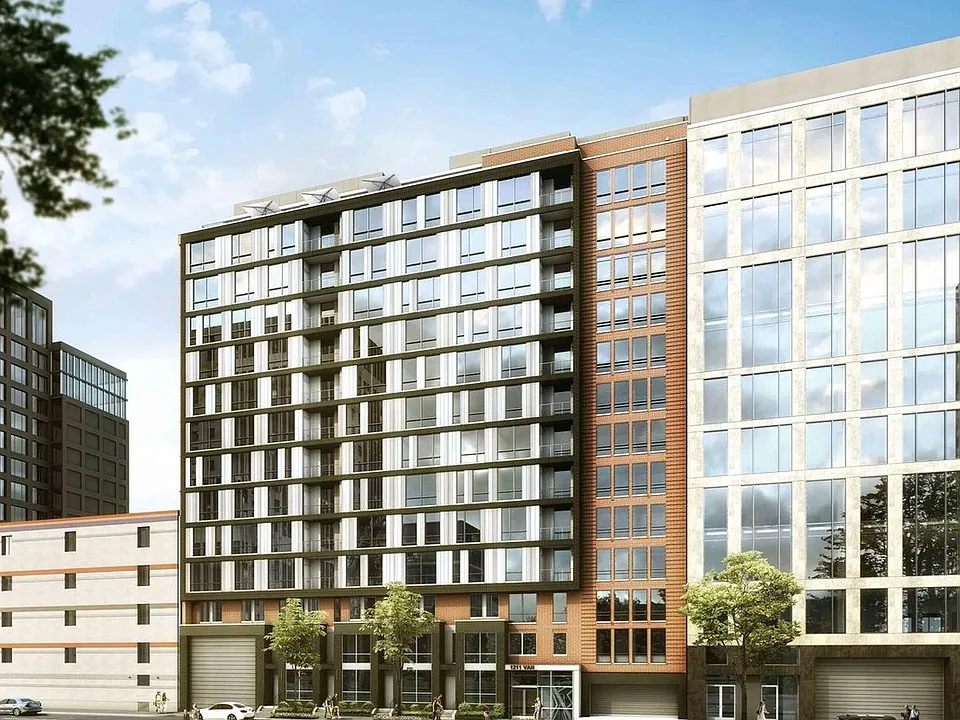 1211 Van St SE #315