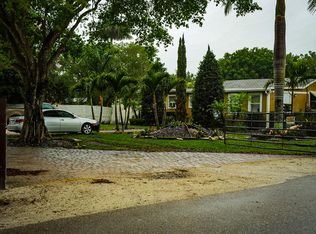 3825 Lakewood Road, Palm Springs, FL 33461