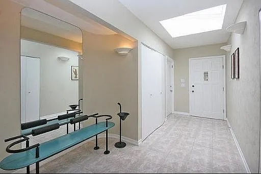237 Sunset Dr — Photo 7
