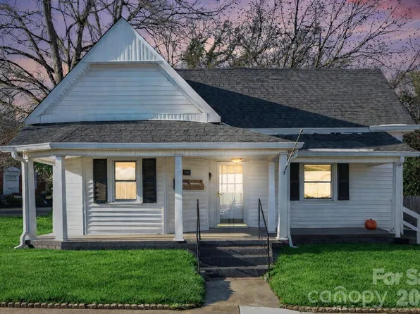 198 Buffalo Ave NW, Concord, NC 28025
