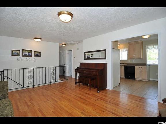4th image of 5806 S Bramblewood Ln