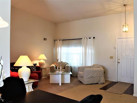 5th image of 1157A Thornbury Ln