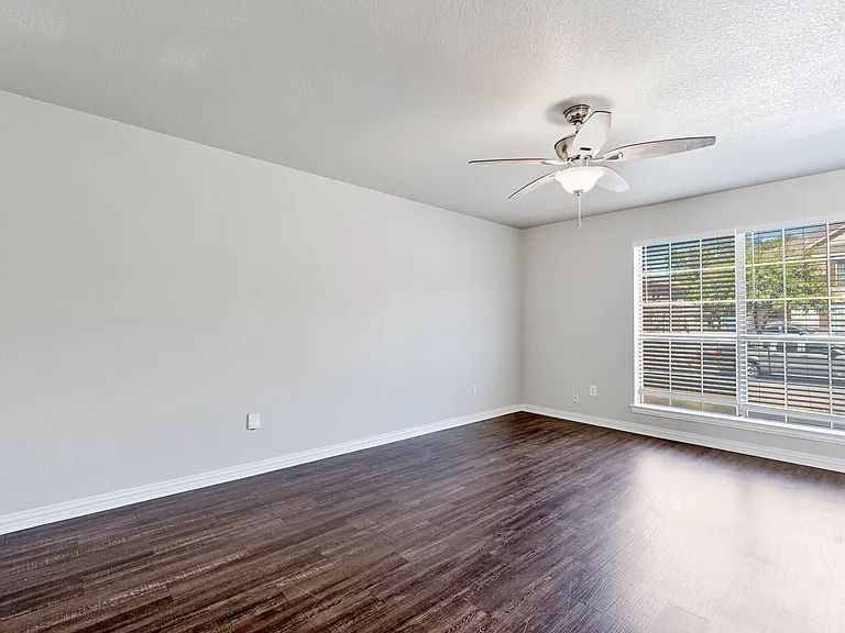 Woodhaven Villas — Photo 33