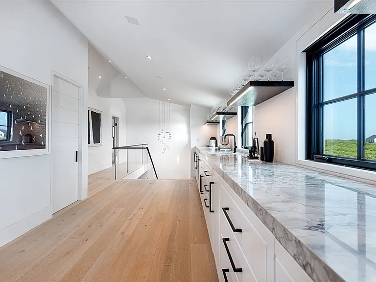 30 Devon St — Photo 9
