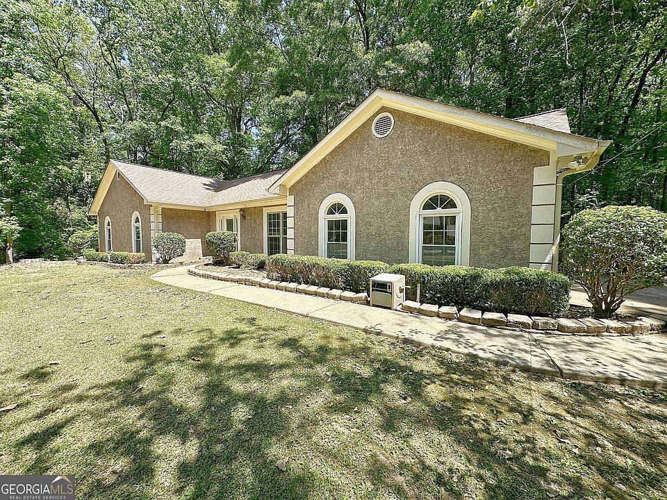 1st image of 112 Greenbriar Trl