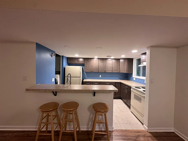 619 Cedar Ridge Ln — Photo 6