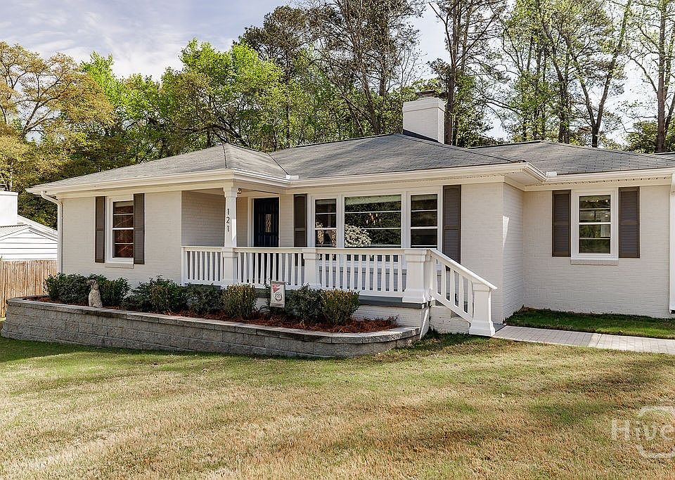 1st image of 121 Fortson Circle