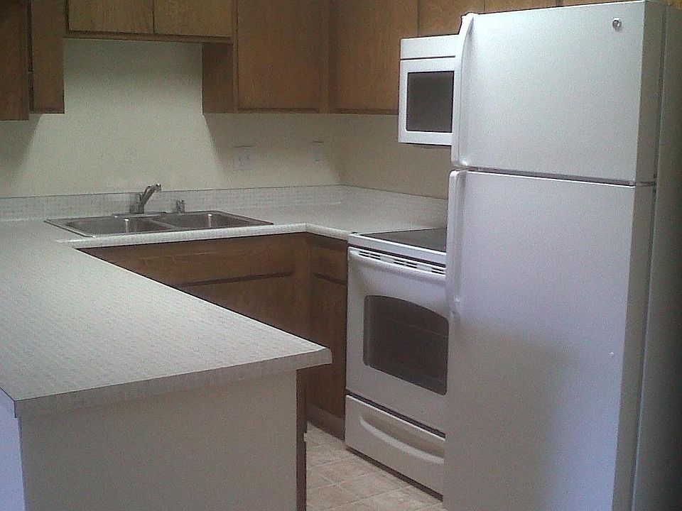 1st image of 4513 Palm Ave #204