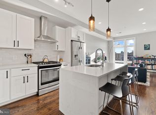 3525 14th St NW Unit 4, Washington, DC 20010