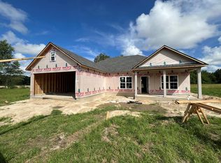 108 Palm Cir, Adel, GA 31620