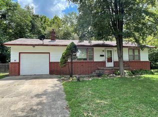 110 W Oak St, El Dorado Springs, MO 64744