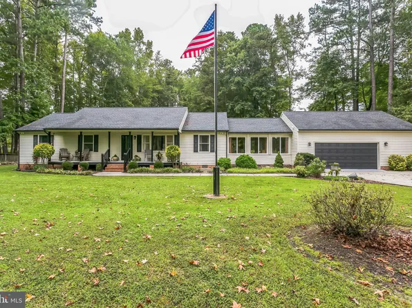 2808 Deer Run Dr, South Prince George, VA 23805