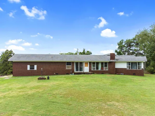 7 Stroud Dr, Morrilton, AR 72110