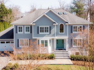 125 Devonshire Rd, Larchmont, NY 10538