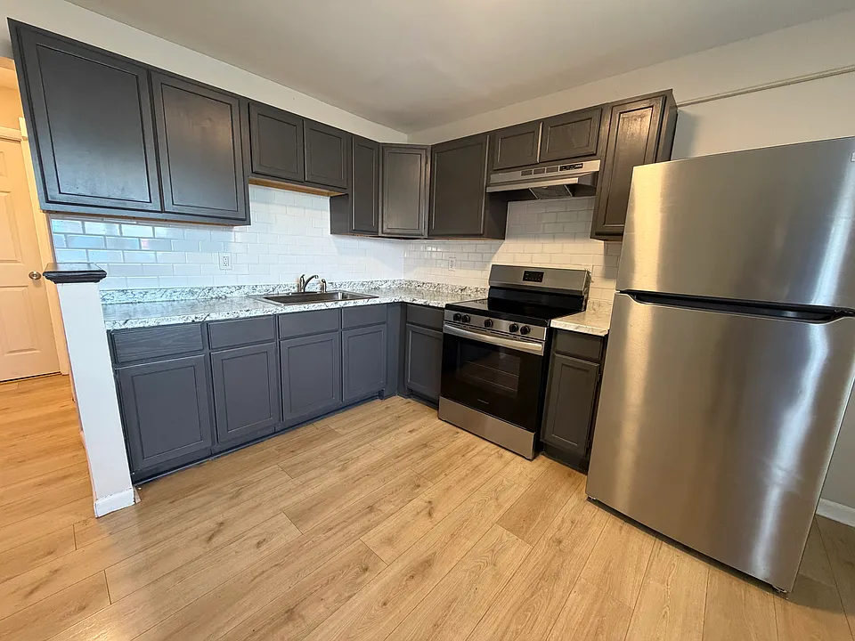 7 Morris St #1