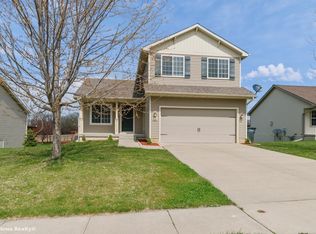 6024 Pine Ridge St, Johnston, IA 50131