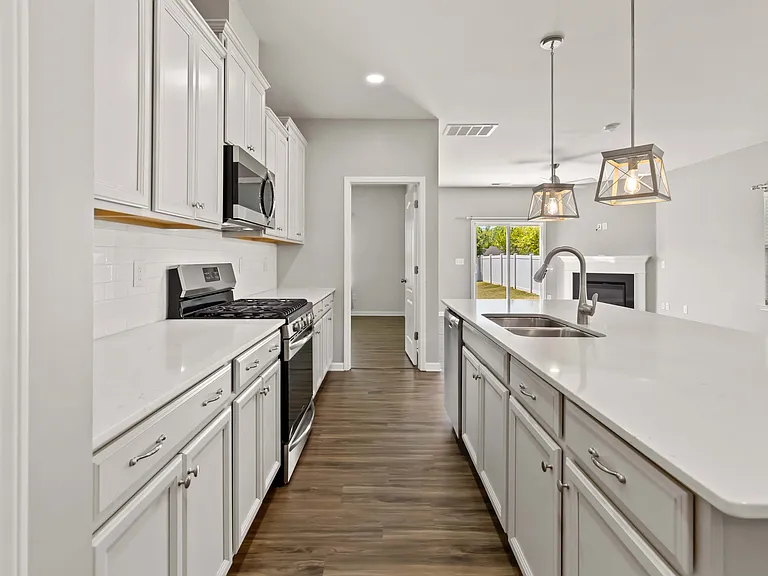 1016 Loggerhead Dr — Photo 13