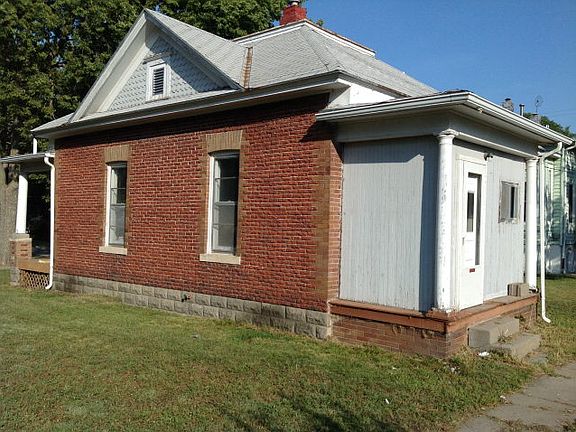 2nd image of 1022 N Kimball St