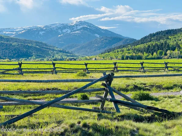 9 Targhee Trl, Victor, ID 83455