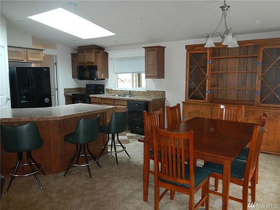 4th image of 1536 Ventura Ave #23