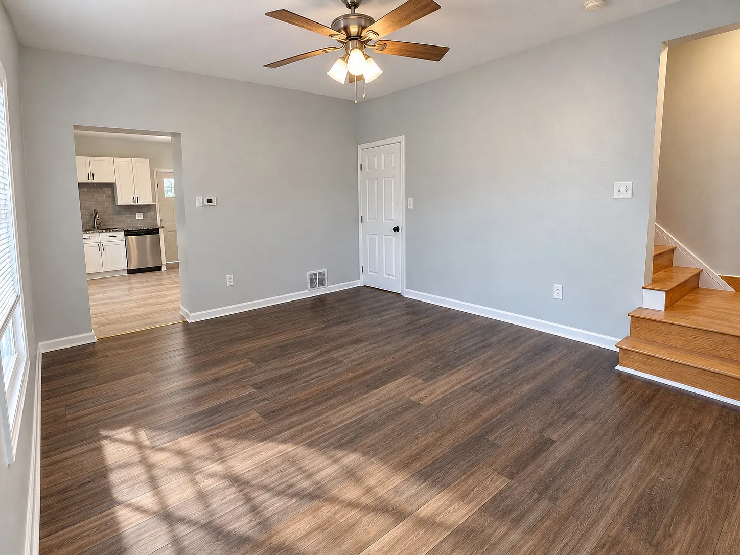 2240 McKees Rocks Rd — Photo 3