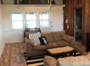 1122 Mayes Rd, Crystal Beach, TX 77650