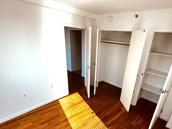 5th image of 2638 21st St APT 10C