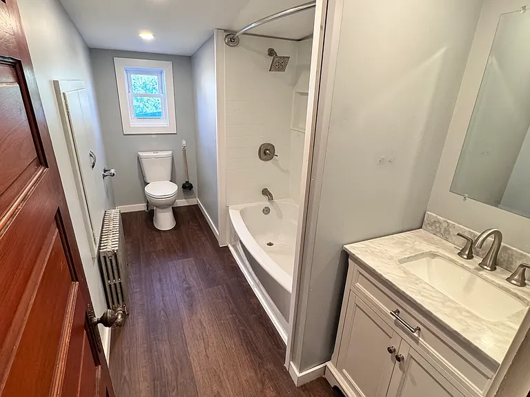 10 E Main St #A — Photo 9