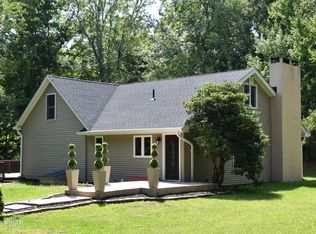 241 Route 590, Greeley, PA 18425
