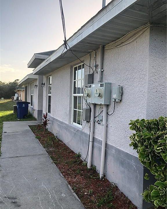 2nd image of 4549 27th St SW