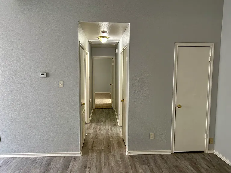 12212 Maverick Bluff St — Photo 9