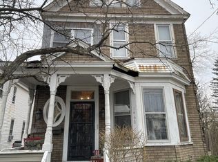 1462 State St, Schenectady, NY 12304