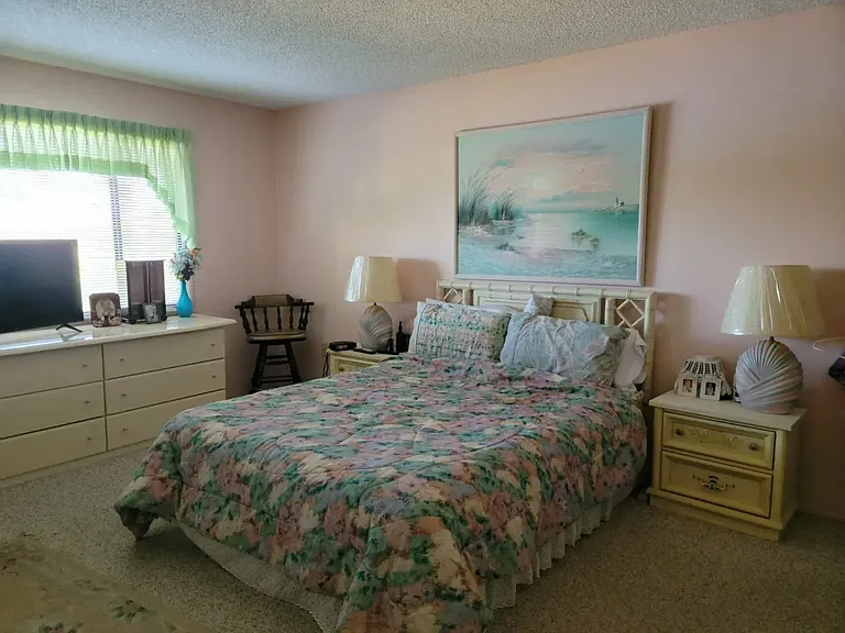 9940 Eagles Point Cir #3 — Photo 13