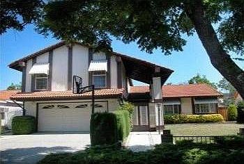 1st image of 175 Goldenrain Dr