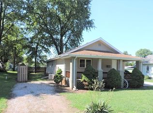 210 E 12th St, Georgetown, IL 61846