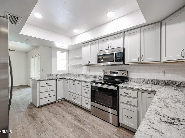 26033 S Hollygreen Dr — Photo 15