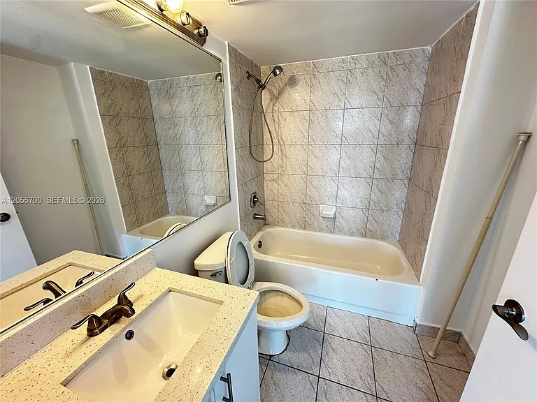 3411 Indian Creek Dr #1101 — Photo 8