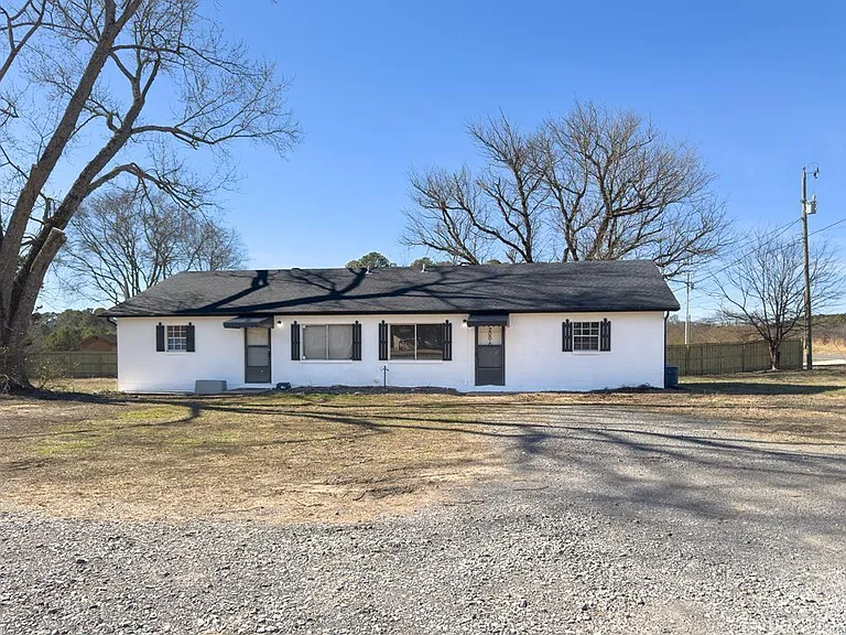 200 Old Praters Mill Rd NE — Photo 2