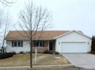 6773 Valiant Dr, Windsor, WI 53598