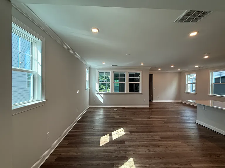 5633 Cayden Cove Dr — Photo 11