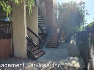 17820 Merridy St #17, Northridge, CA 91325