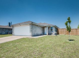 895 Peaceful Trl, Waxahachie, TX 75165
