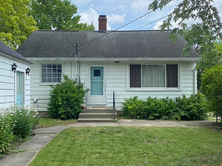 4330 S Wayne Ave — Photo 20