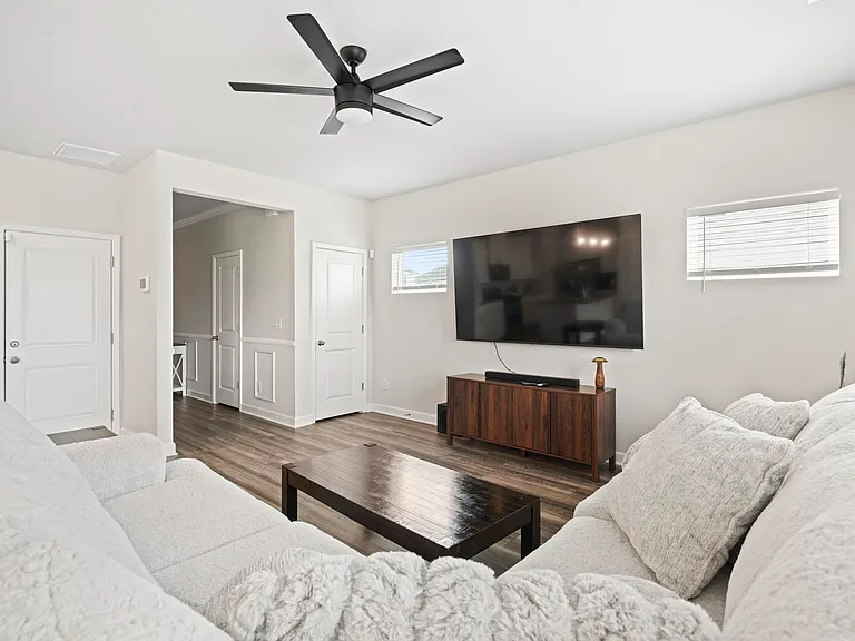 2325 Copper Creek Loop — Photo 15