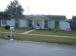 7401 Aripeka Dr, Tampa, FL 33619