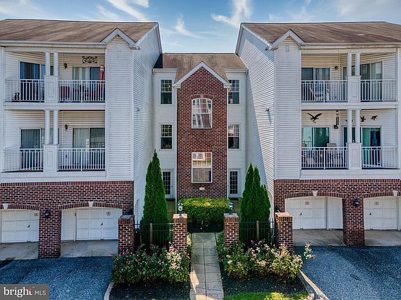2nd image of 1305 Cranesbill Ct Unit 103