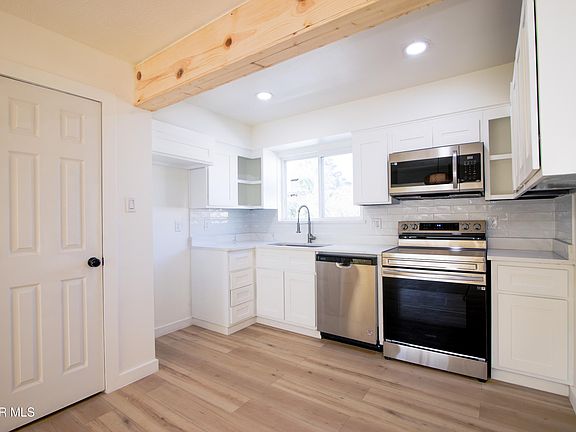 5th image of 4141 Westcity Ct APT 46
