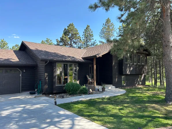 5508 Sunburst Dr, Rapid City, SD 57702